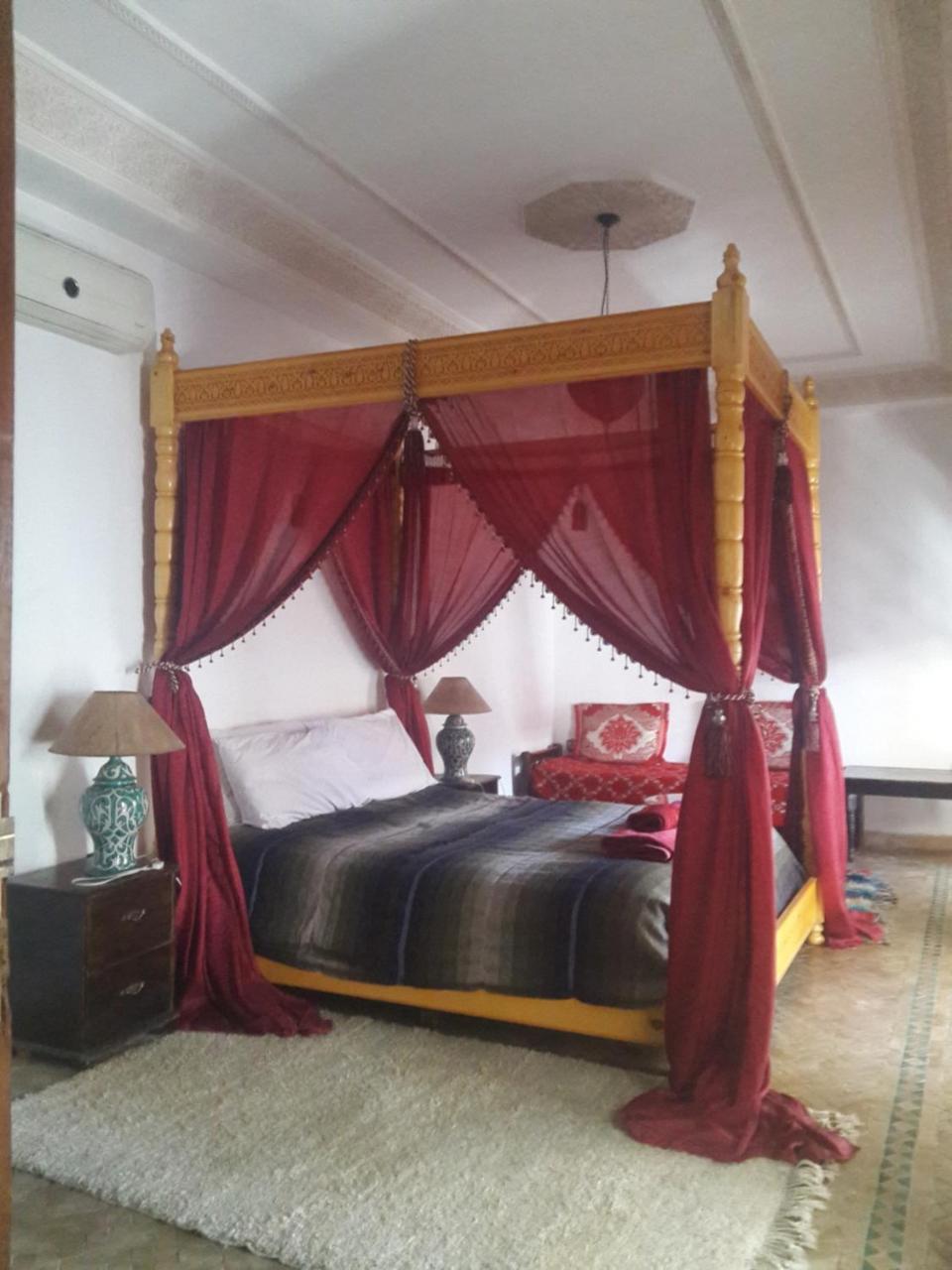 Riad Boustan Fez Exterior photo